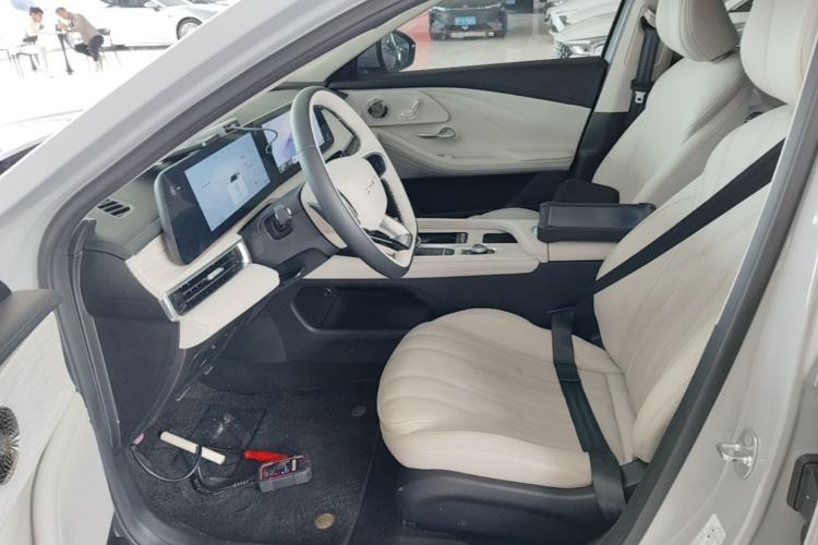 Used Chery Fengyun A8 2024 127 Long-Range Version Comfort Edition Left Front Seat