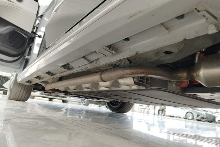 Used Chery Fengyun A8 2024 127 Long-Range Version Comfort Edition Left Side Sill