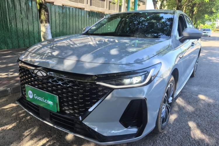 Used Chery Fengyun A8 2024 127 Long-Distance Edition Standard Version Guazi used car, China used car export, Used car for sale, Used cars, Cheapest cars for sale