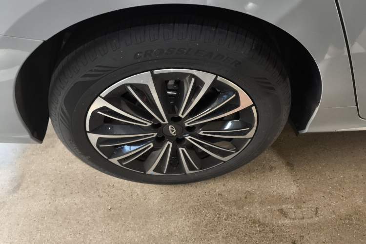 Used Chery Fengyun A8 2024 127 Yufeng Edition Right Rear Wheel Hub