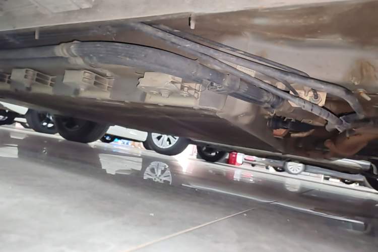 Used Chery Fengyun A8 2024 127 Long-Range Version Comfort Edition Right Side Sill
