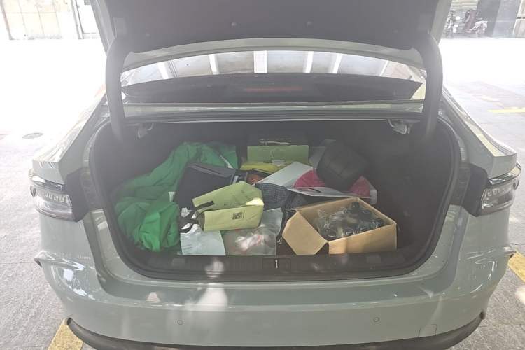 Used Chery Fengyun A8 2024 127 Yufeng Edition Trunk