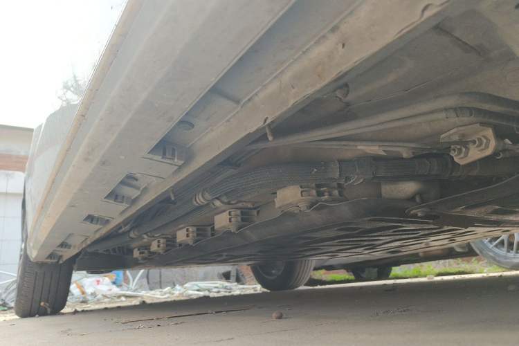 Used Chery Fengyun A8 2024 127 Long-Range Version Comfort Edition Chassis Front Right