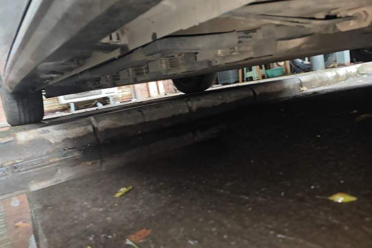 Used Chery Fengyun A8 2024 127 Long-Range Version Comfort Edition Chassis Front Right