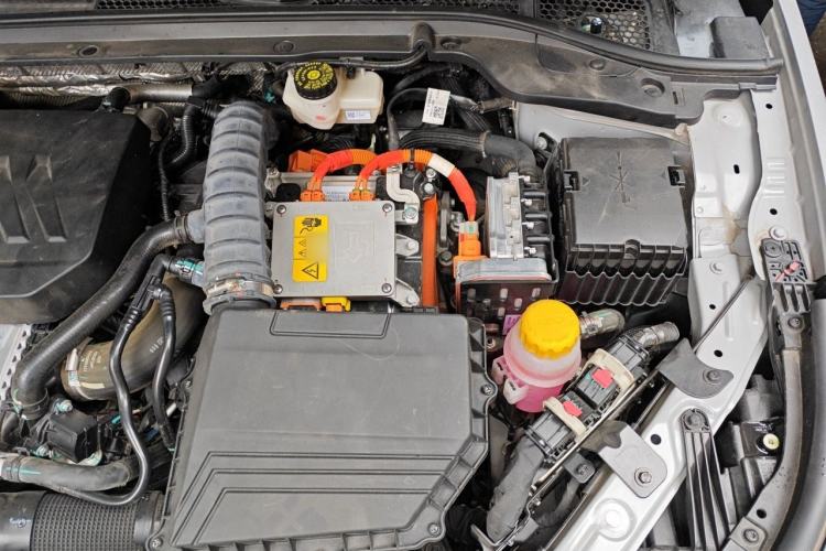 Used Chery Fengyun A8 2024 127 Long-Range Version Comfort Edition Engine Bay Left