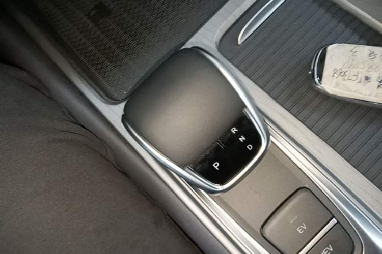 Used Chery Fengyun A8 2024 127 Chasing the Wind Edition Gear Lever