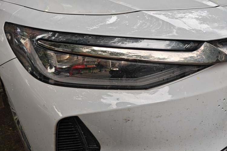 Used Chery Fengyun A8 2024 127 Long-Range Version Comfort Edition Right Front Headlight