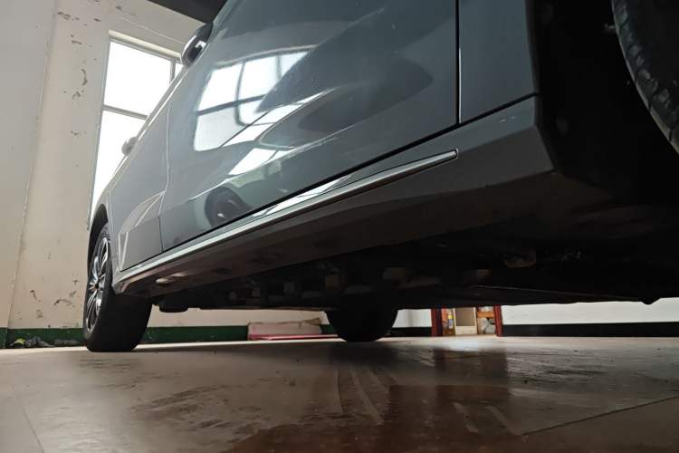 Used Chery Fengyun A8 2024 127 ZHU FENG Version Right Side Sill