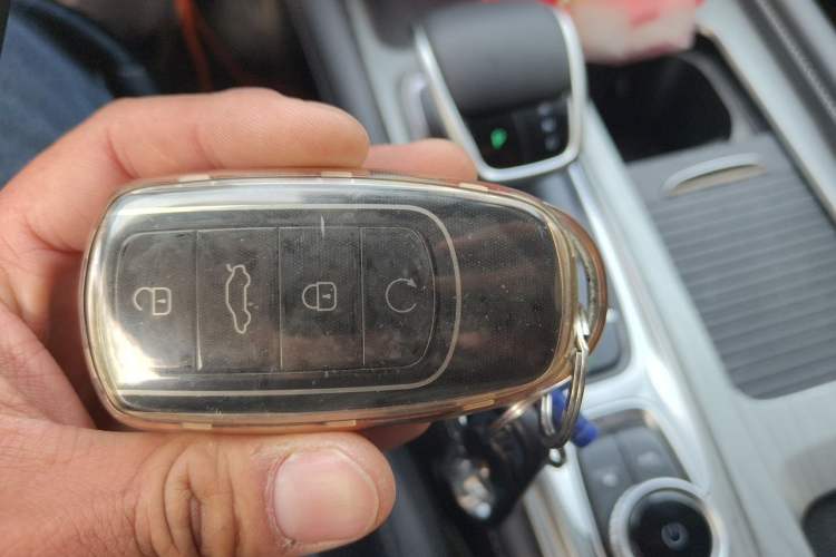 Used Chery Fengyun A8 2024 127 Long-Range Version Comfort Edition Vehicle Key