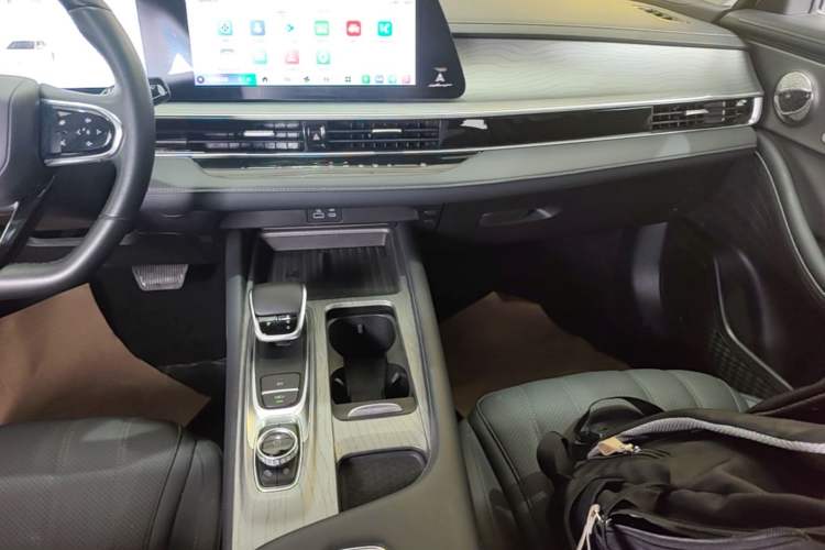 Used Chery Fengyun A8 2024 127 Long-Range Version Comfort Edition Audio And AC Panel