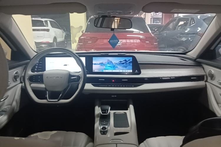Used Chery Fengyun A8 2024 127 Chasing the Wind Edition Center Console