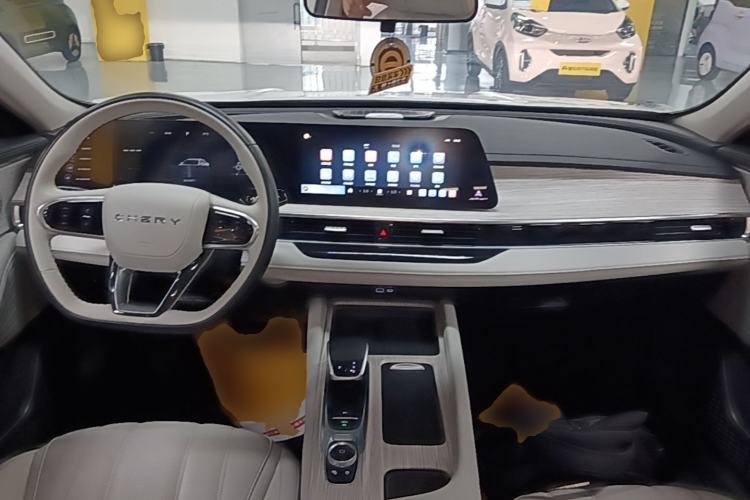 Used Chery Fengyun A8 2024 127 Chasing the Wind Edition Center Console