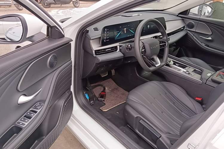 Used Chery Fengyun A8 2024 127 ZHU FENG Version Driver Seat