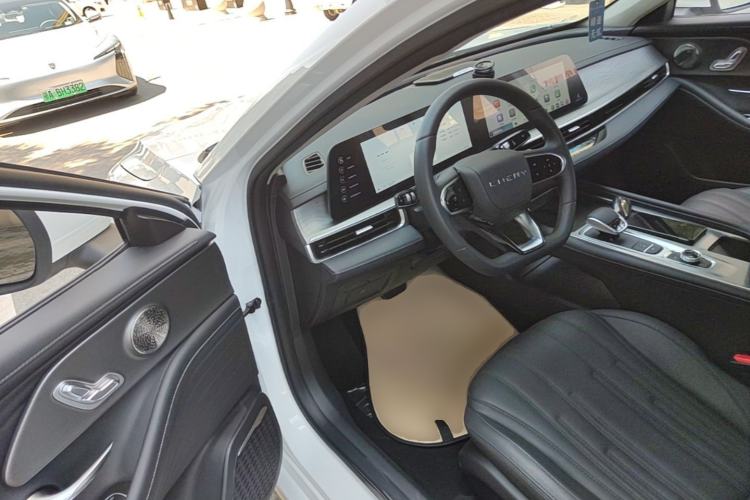 Used Chery Fengyun A8 2024 127 Chasing the Wind Edition Driver Seat