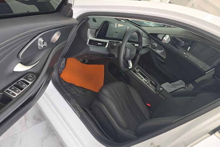 Used Chery Fengyun A8 2024 127 Far Voyage Luxury Edition Driver Seat