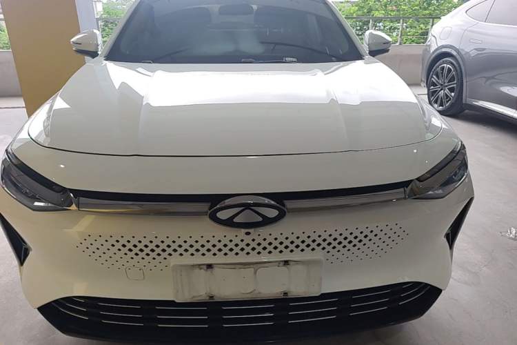 Used Chery Fengyun A8 2024 127 Long-Range Version Comfort Edition Front
