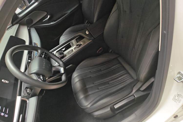 Used Chery Fengyun A8 2024 127 Long-Distance Edition Standard Version Left Front Seat