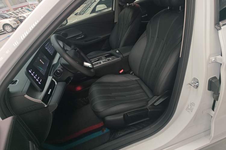 Used Chery Fengyun A8 2024 127 ZHU FENG Version Left Front Seat