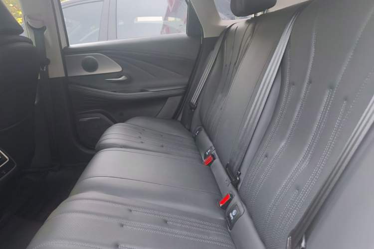 Used Chery Fengyun A8 2024 127 ZHU FENG Version Left Rear Seat