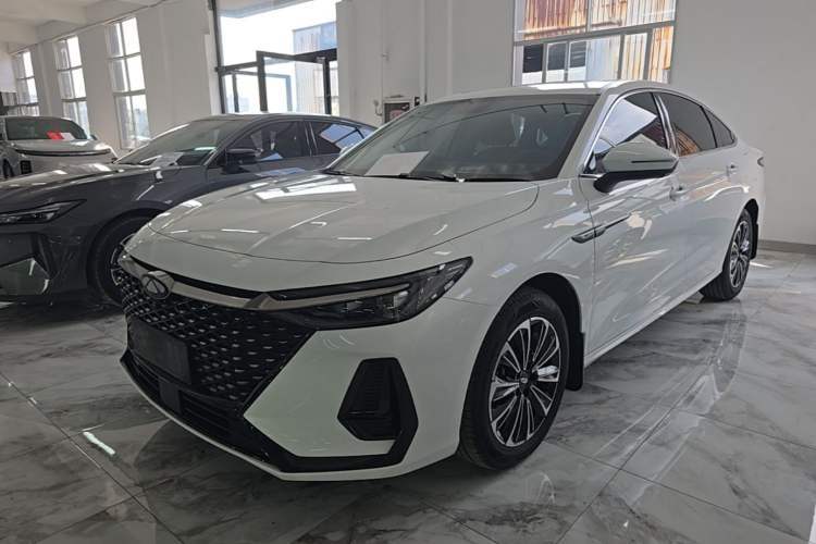 Used Chery Fengyun A8 2024 127 Long-Distance Edition Standard Version Guazi used car, China used car export, Used car for sale, Used cars, Cheapest cars for sale
