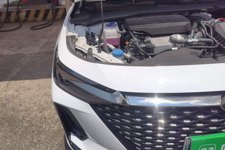 Used Chery Fengyun A8 2024 127 Long-Distance Edition Standard Version Right Front Headlight