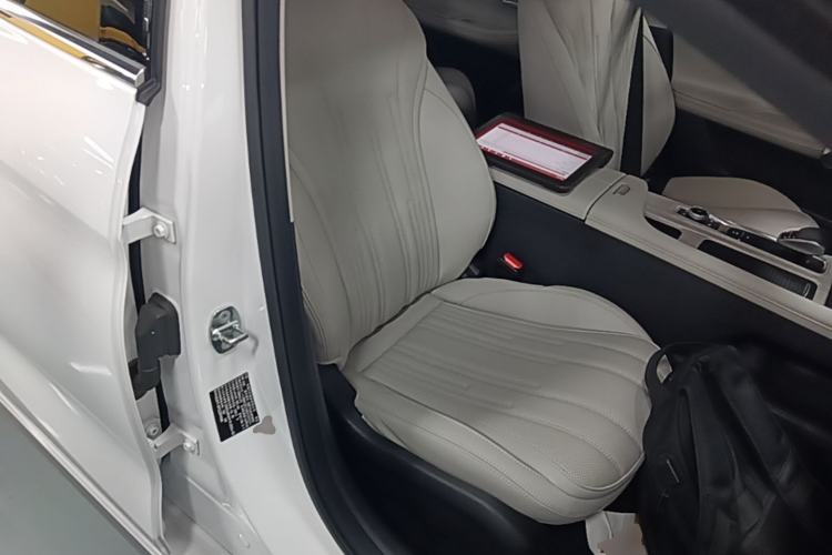 Used Chery Fengyun A8 2024 127 Chasing the Wind Edition Right Front Seat