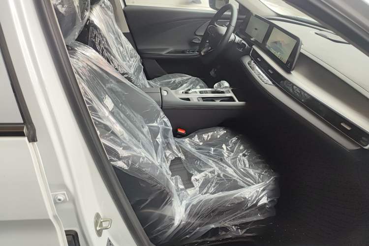 Used Chery Fengyun A8 2024 127 Yufeng Edition Right Front Seat