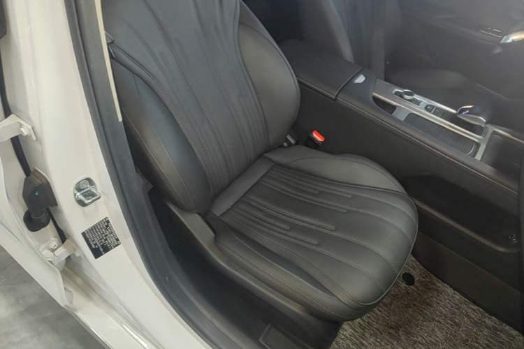 Used Chery Fengyun A8 2024 127 Yufeng Edition Right Front Seat