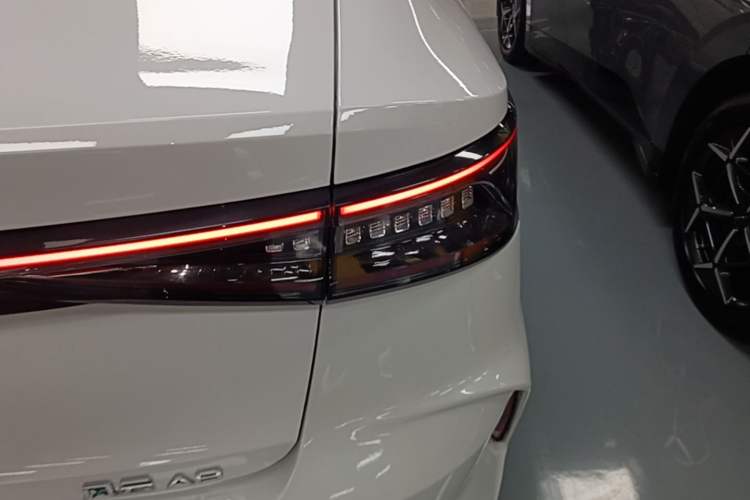 Used Chery Fengyun A8 2024 127 Chasing the Wind Edition Right Rear Taillight