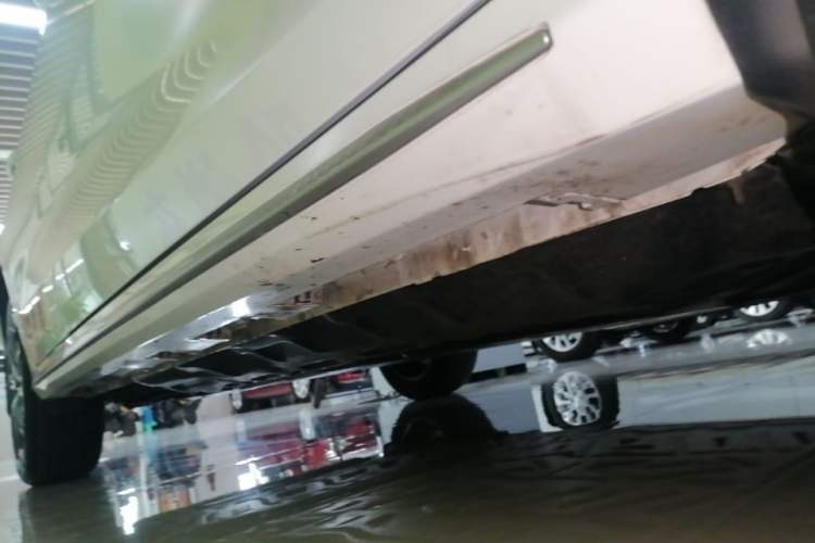 Used Chery Fengyun A8 2024 127 Long-Distance Edition Standard Version Right Side Sill