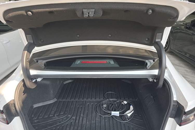 Used Chery Fengyun A8 2024 127 Far Voyage Luxury Edition Trunk