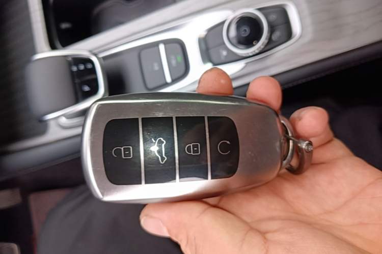 Used Chery Fengyun A8 2024 127 ZHU FENG Version Vehicle Key