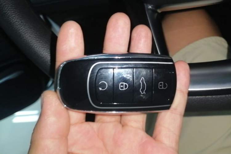 Used Chery Fengyun A8 2024 127 Long-Distance Edition Standard Version Vehicle Key