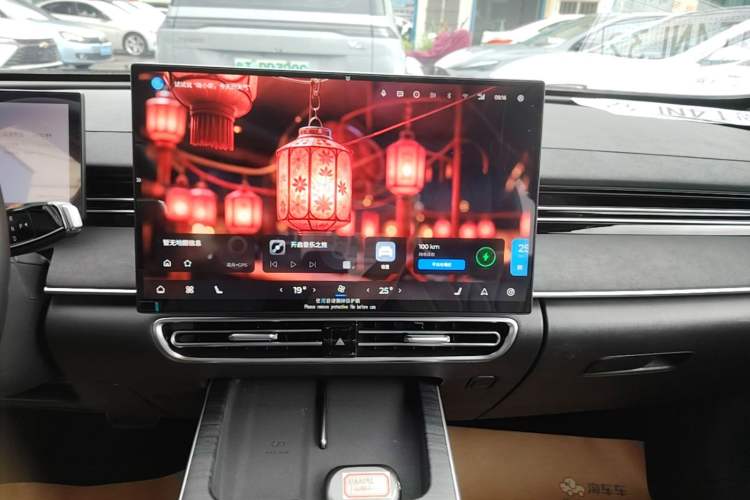 Used Chery Fengyun A8 2025 145 Luxury Edition Audio And AC Panel