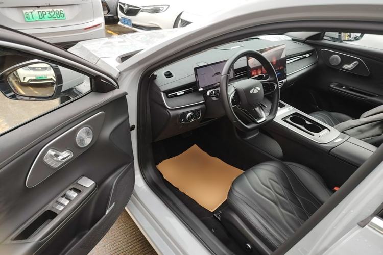 Used Chery Fengyun A8 2025 145 Luxury Edition Driver Seat