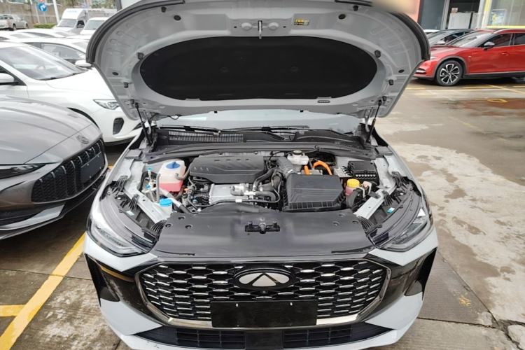 Used Chery Fengyun A8 2025 145 Luxury Edition Engine Bay
