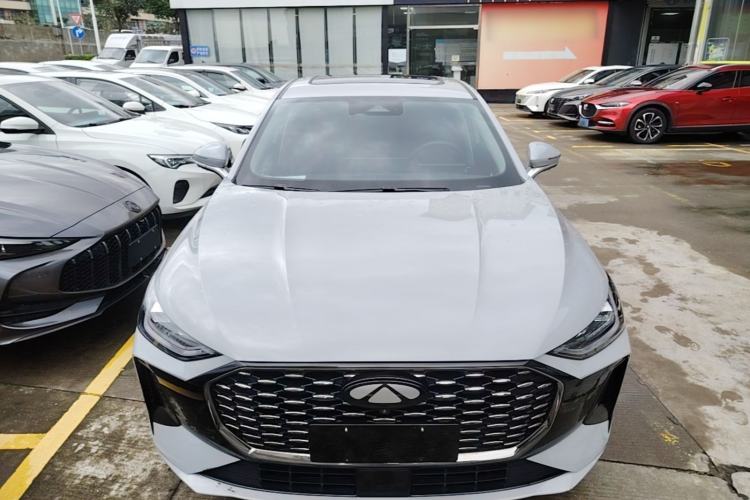 Used Chery Fengyun A8 2025 145 Luxury Edition Front