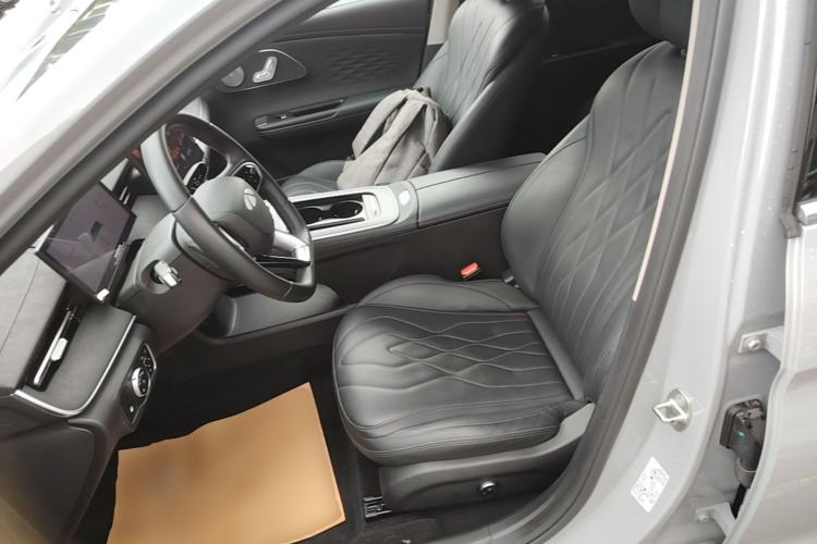 Used Chery Fengyun A8 2025 145 Luxury Edition Left Front Seat