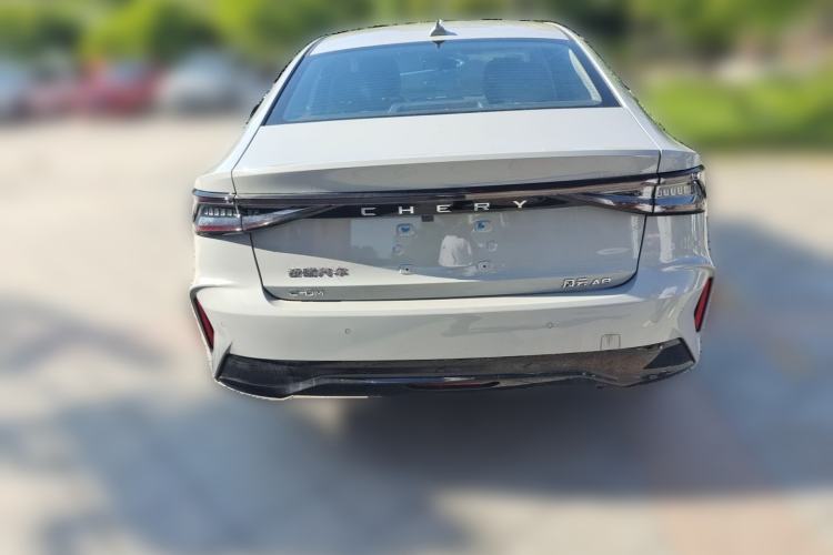 Used Chery Fengyun A8 2025 Model 70km Standard Version Rear