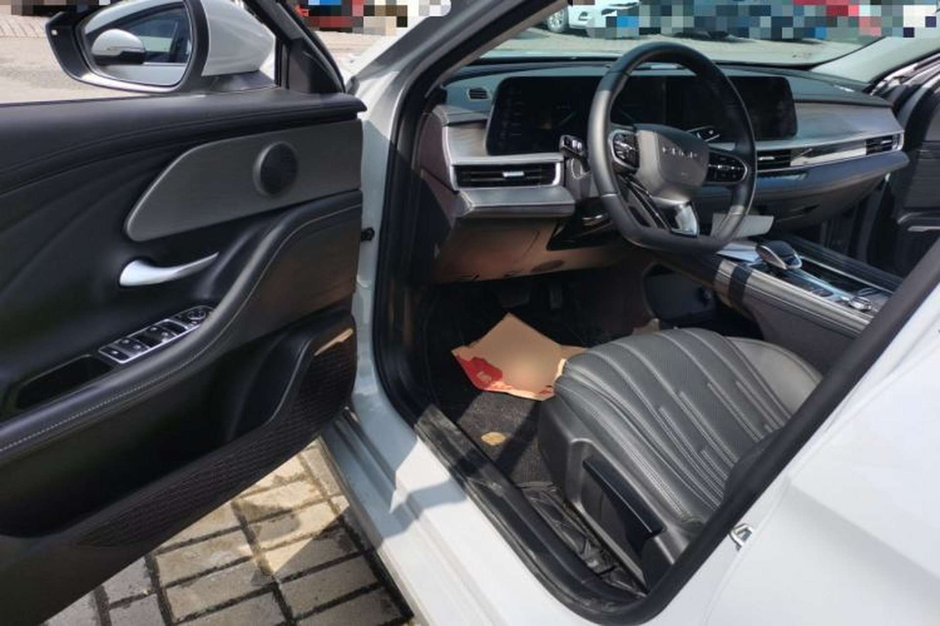 Used Chery Fengyun A8 2025 Model 70km Basic Version Driver Seat