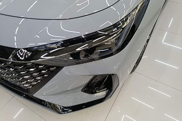 Used Chery Fengyun A8 2025 Model 70km Standard Version Left Front Headlight
