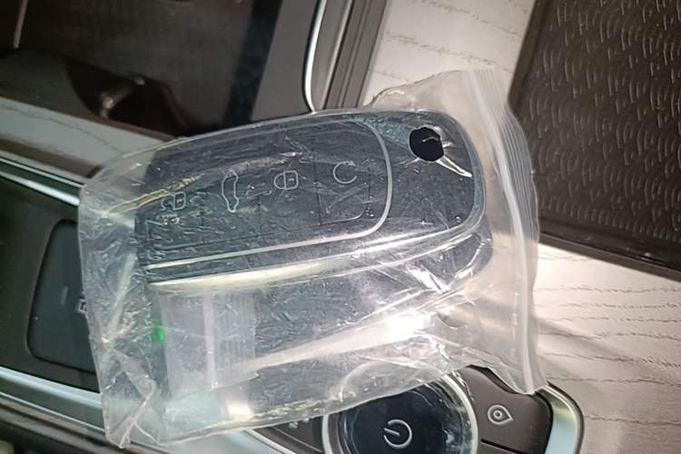 Used Chery Fengyun A8 2025 Model 70km Standard Version Vehicle Key
