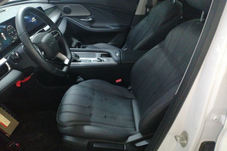 Used Chery Fengyun A8 2025 Model 70km Basic Version Left Front Seat