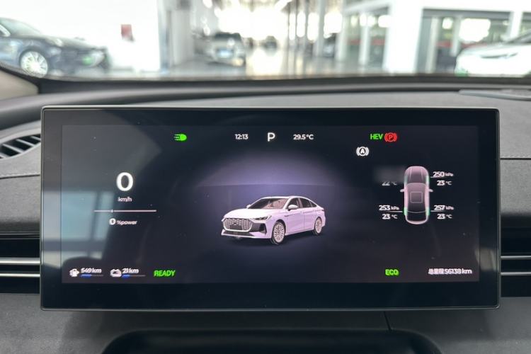 Used Chery Fengyun A8L 2025 1.5 TGDI 145 km Standard Version Interior 7