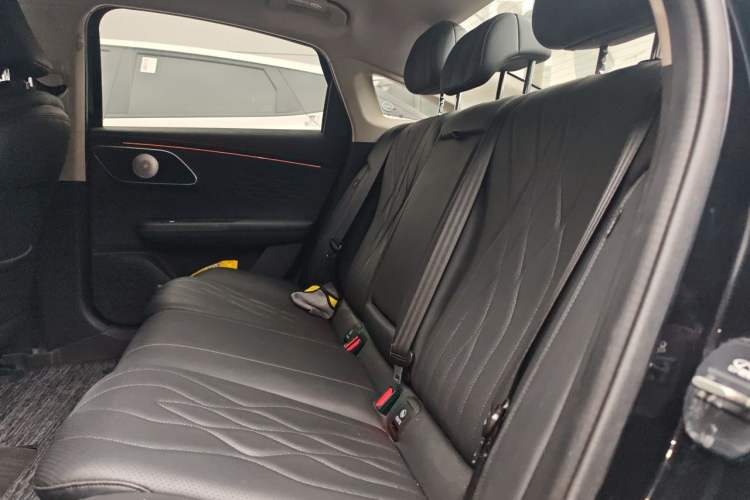 Used Chery Fengyun A8L 2025 1.5 TGDI 145 km Luxury Version Left Rear Seat