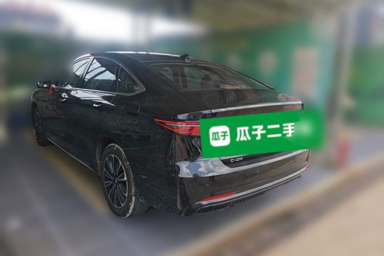 Used Chery Fengyun A8L 2025 1.5 TGDI 145 km Standard Version Rear Left 45 Deg