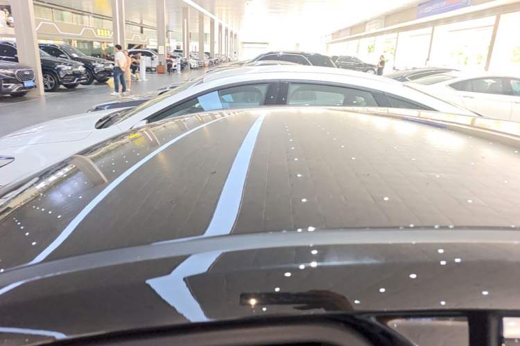Used Chery Fengyun A8L 2025 1.5 TGDI 145 km Standard Version Roof