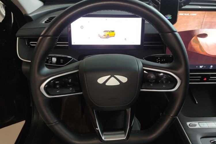 Used Chery Fengyun A8L 2025 1.5 TGDI 145 km Comfort Version Steering Wheel
