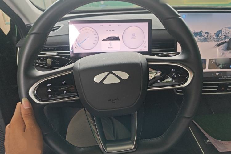 Used Chery Fengyun A8L 2025 1.5 TGDI 145 km Standard Version Steering Wheel