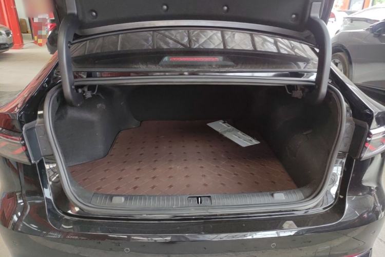 Used Chery Fengyun A8L 2025 1.5 TGDI 145 km Comfort Version Trunk